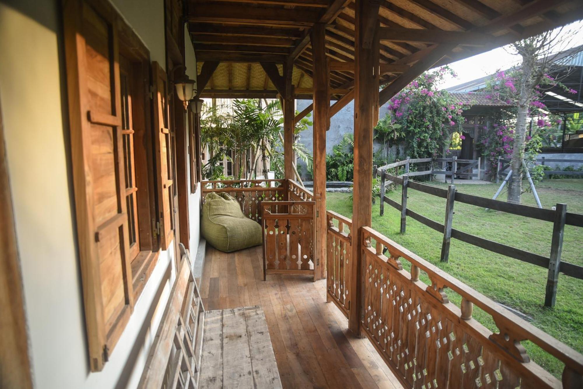 Salty Cowboy Luxury Kedungu